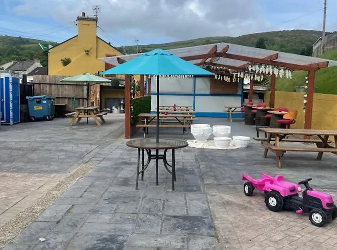 Danny's Bar & County Clare