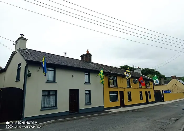 Danny's Bar & County Clare * Broadford (Clare)