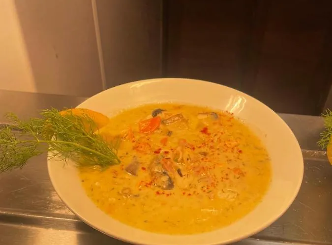 Danny's Bar & County Clare Kapselhotell