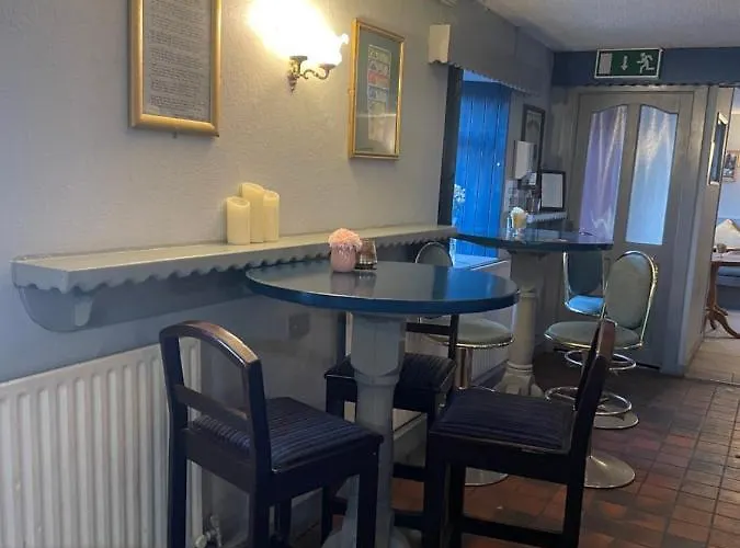 Danny's Bar & County Clare Capsule hotel Broadford (Clare)